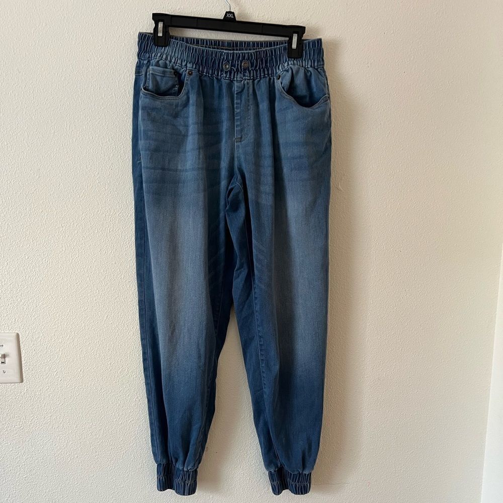 inc international concepts pull on Women Pants size M
